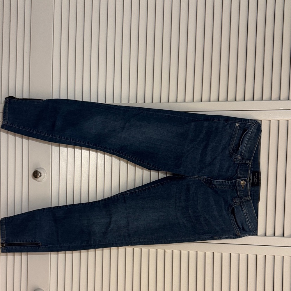 Banana Republic women’s Dark Blue Skinny Jeans two pairs bundle deal